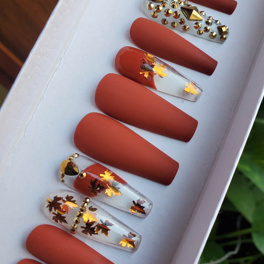 Press on Nails - Picture 5 of 10
